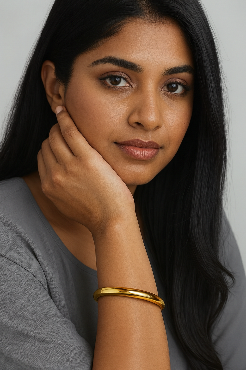 Lustre Flow Gold Cuff