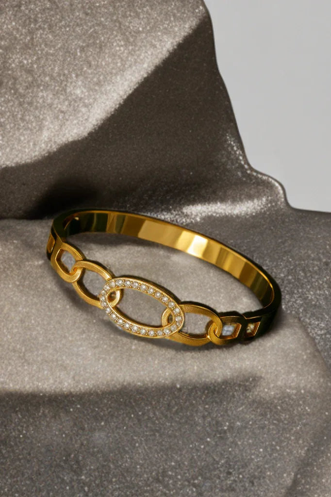 Astra Link Cuff