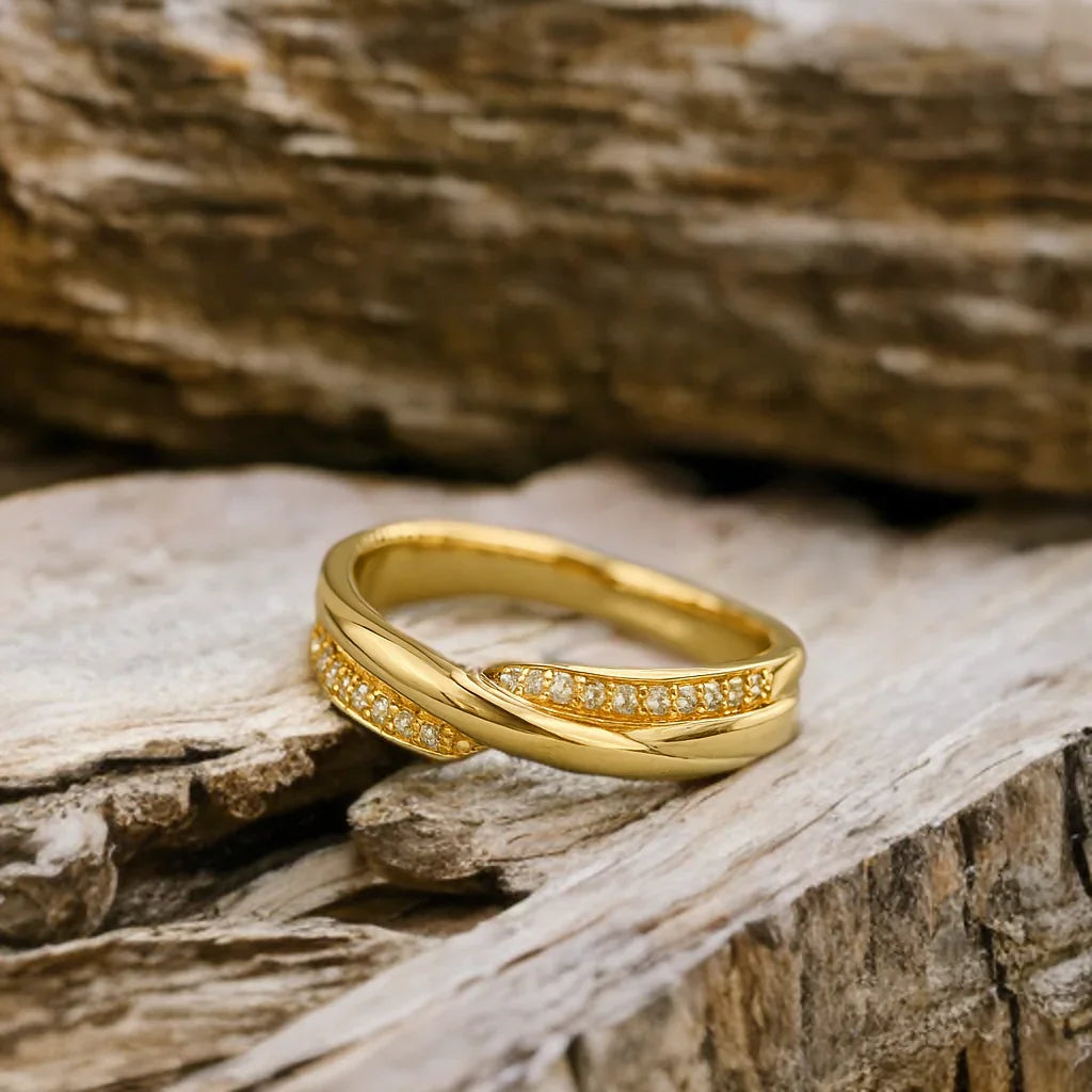 Serein Gold twist Ring