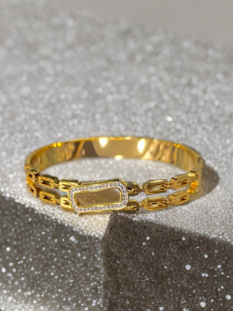 Orion Link Cuff