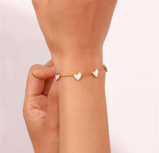 Heartsong Link Bracelet